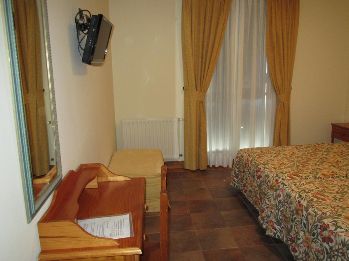 Hotel Ermintxo Ea Exteriér fotografie
